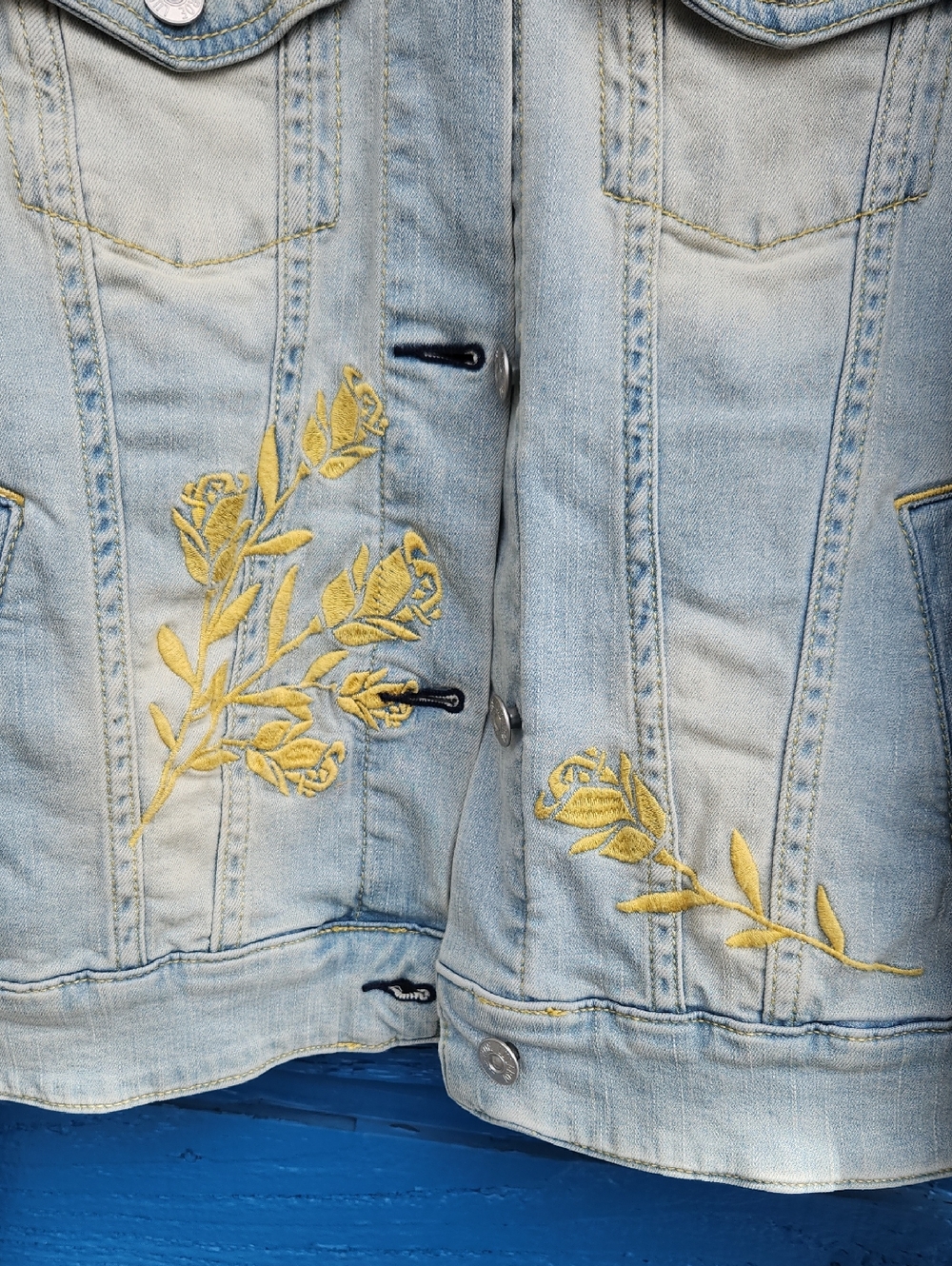 LuLaRoe Light Wash Denim Jacket with Yellow Floral Accents - Picture 3 of 6